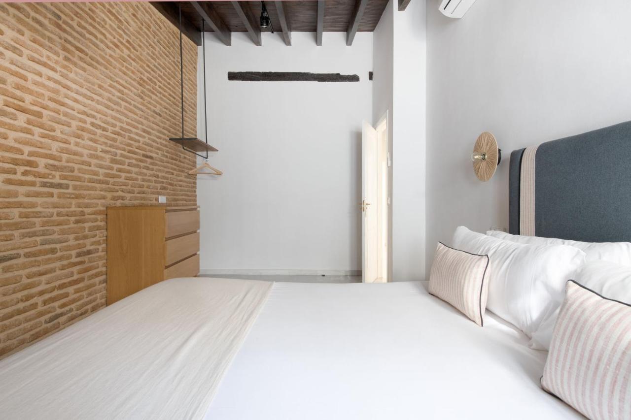 Triana Boutique Apartments By Hommyhome 塞维利亚 外观 照片