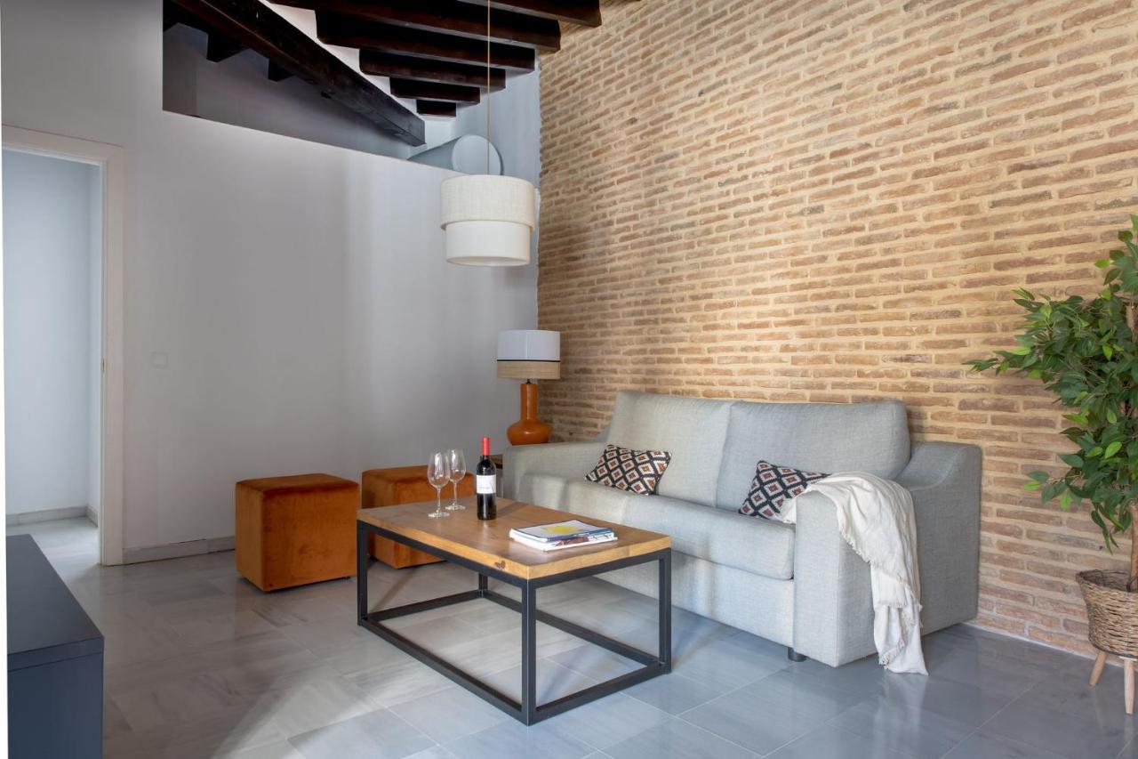 Triana Boutique Apartments By Hommyhome 塞维利亚 外观 照片