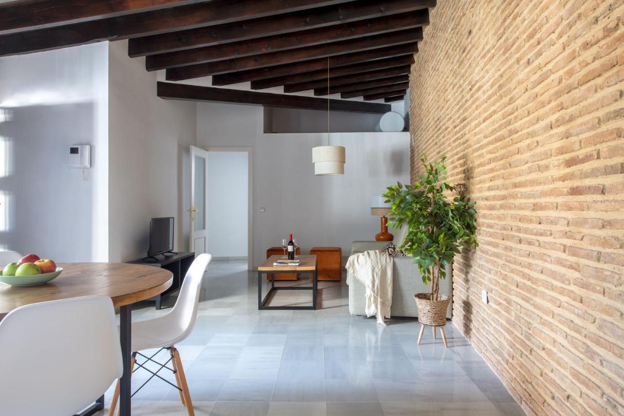 Triana Boutique Apartments By Hommyhome 塞维利亚 外观 照片